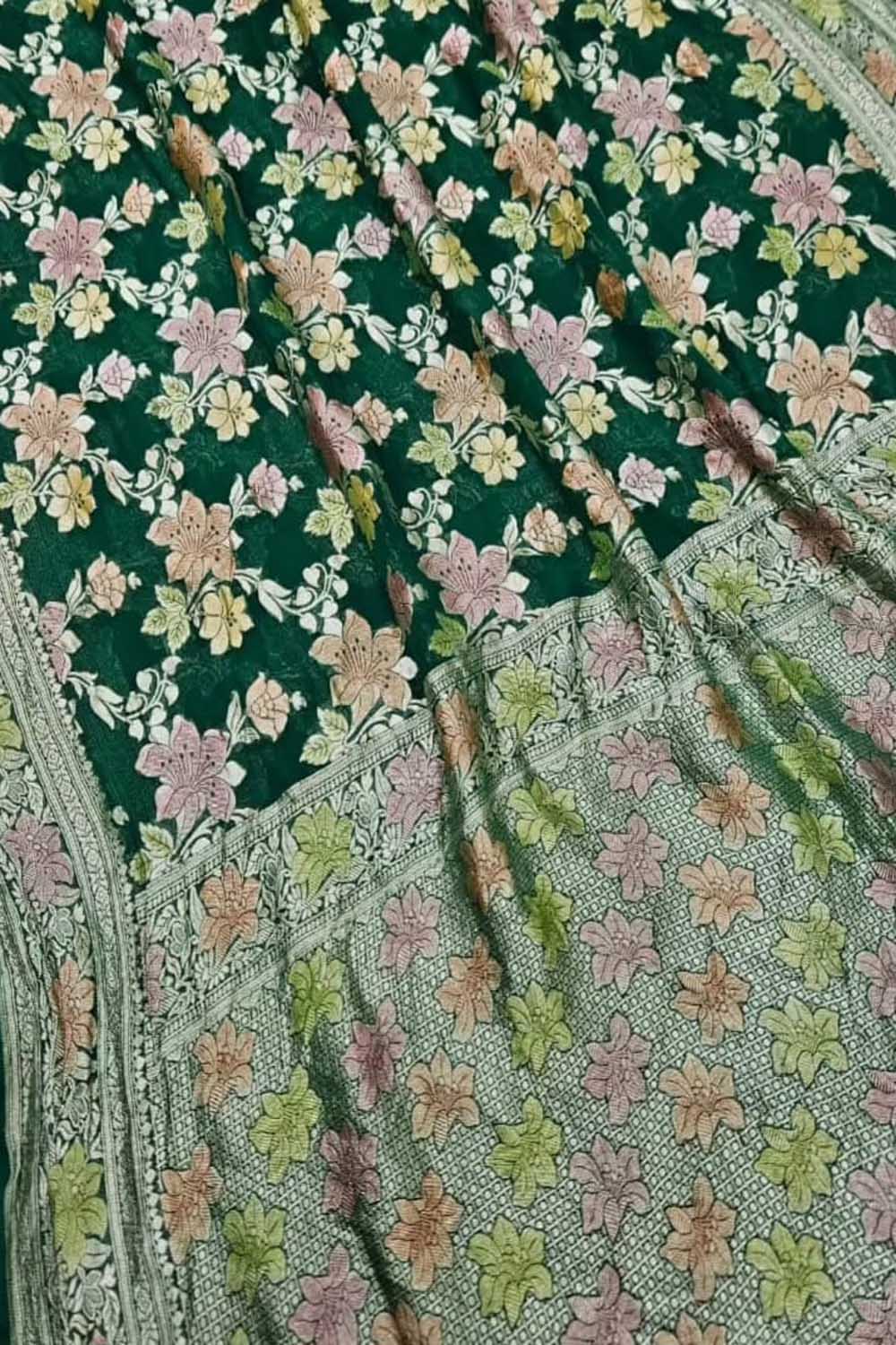 Green Banarasi Georgette Saree: Handloom Brush Dyed - Luxurion World