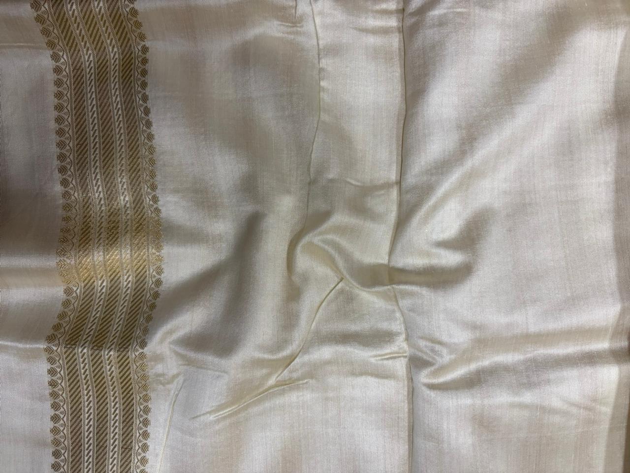 Exquisite Dyeable Banarasi Pure Chiniya Saree - Luxurion World