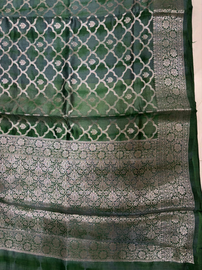 Exquisite Green Banarasi Pure Chiniya Saree - Luxurion World