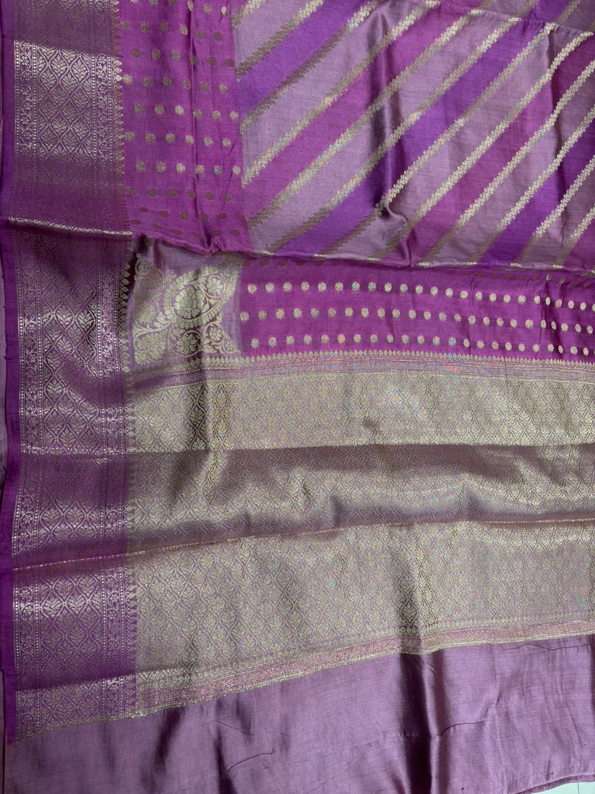 Exquisite Multicolor Banarasi Pure Chiniya Silk Saree - Luxurion World