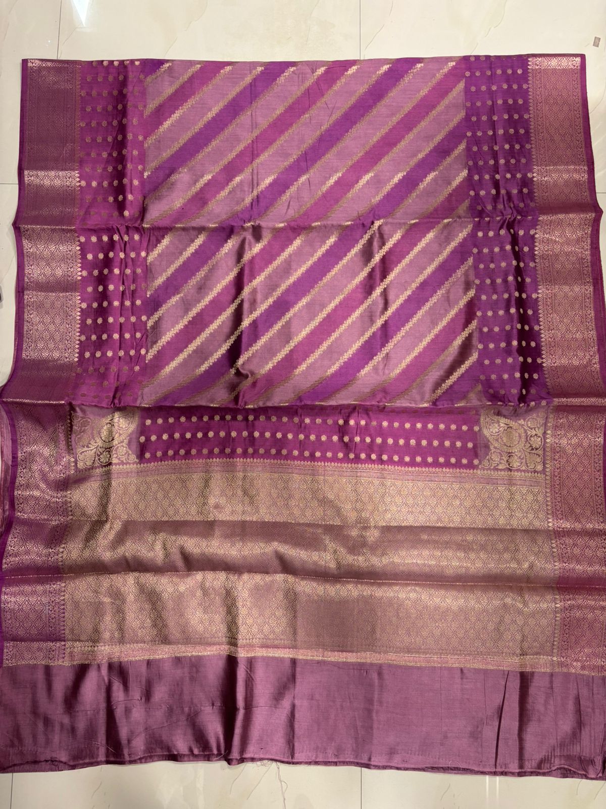 Exquisite Multicolor Banarasi Pure Chiniya Silk Saree - Luxurion World