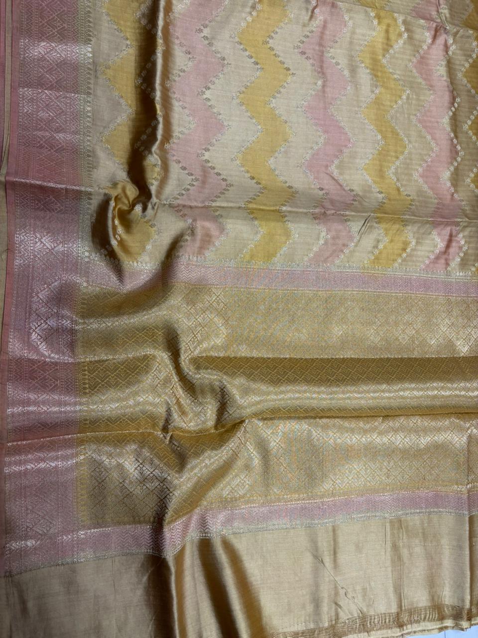 Exquisite Multicolor Banarasi Silk Saree - Luxurion World