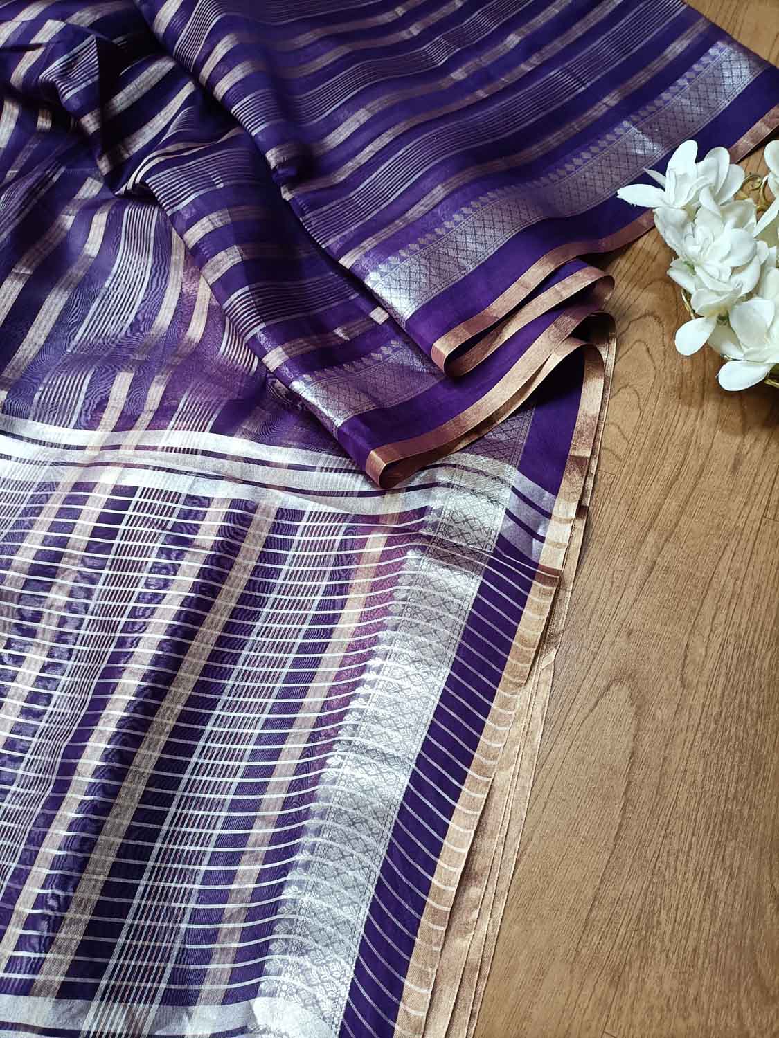 Exquisite Purple Banarasi Organza Saree - Luxurion World