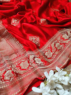 Exquisite Red Banarasi Silk Saree - Handloom Luxury - Luxurion World