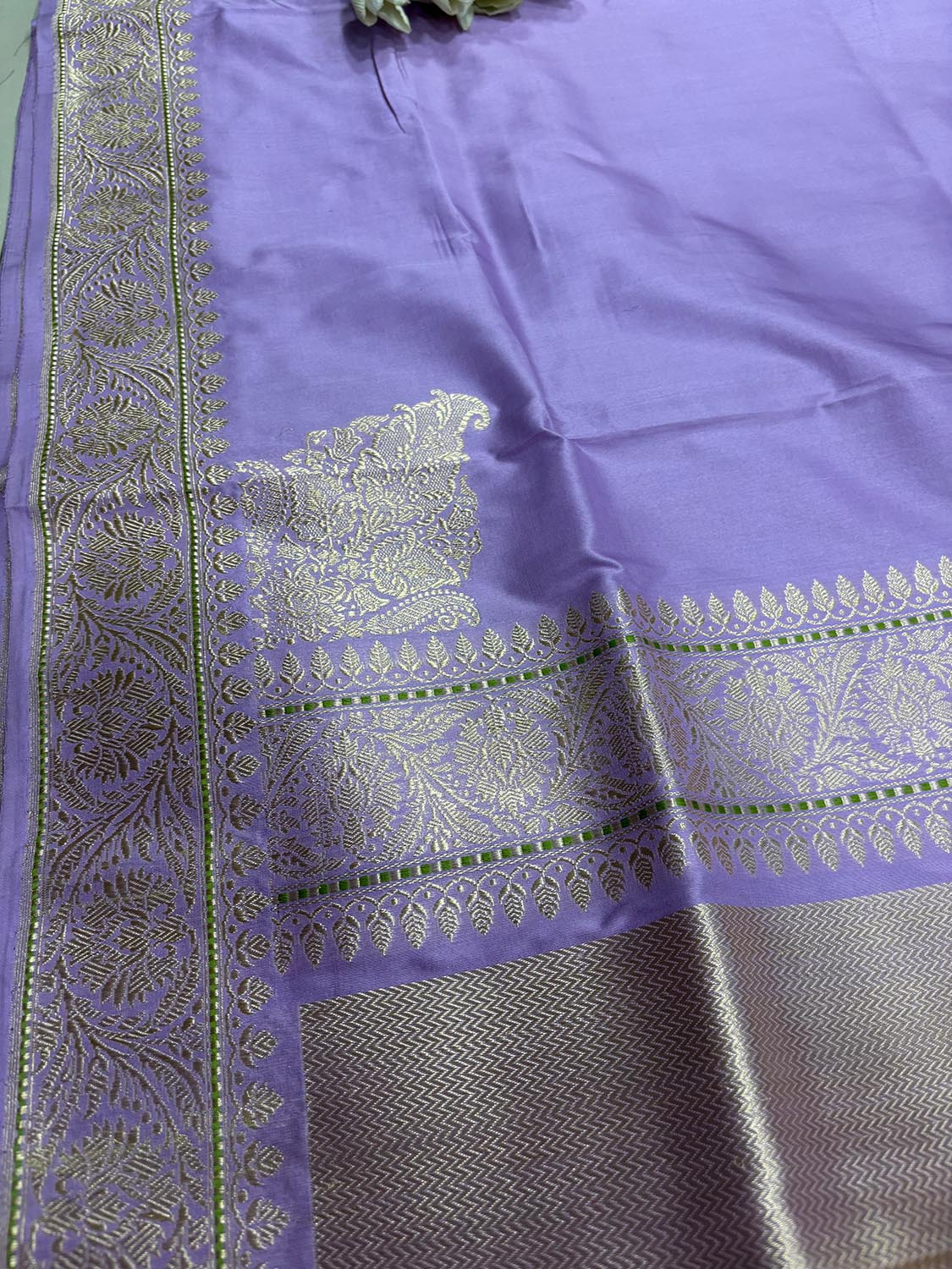Purple Handloom Banarasi Plain Pure Katan Silk Saree - Luxurion World