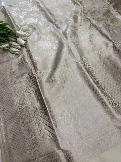 Pastel Handloom Banarasi Pure Katan Silk Sona Roopa Saree - Luxurion World
