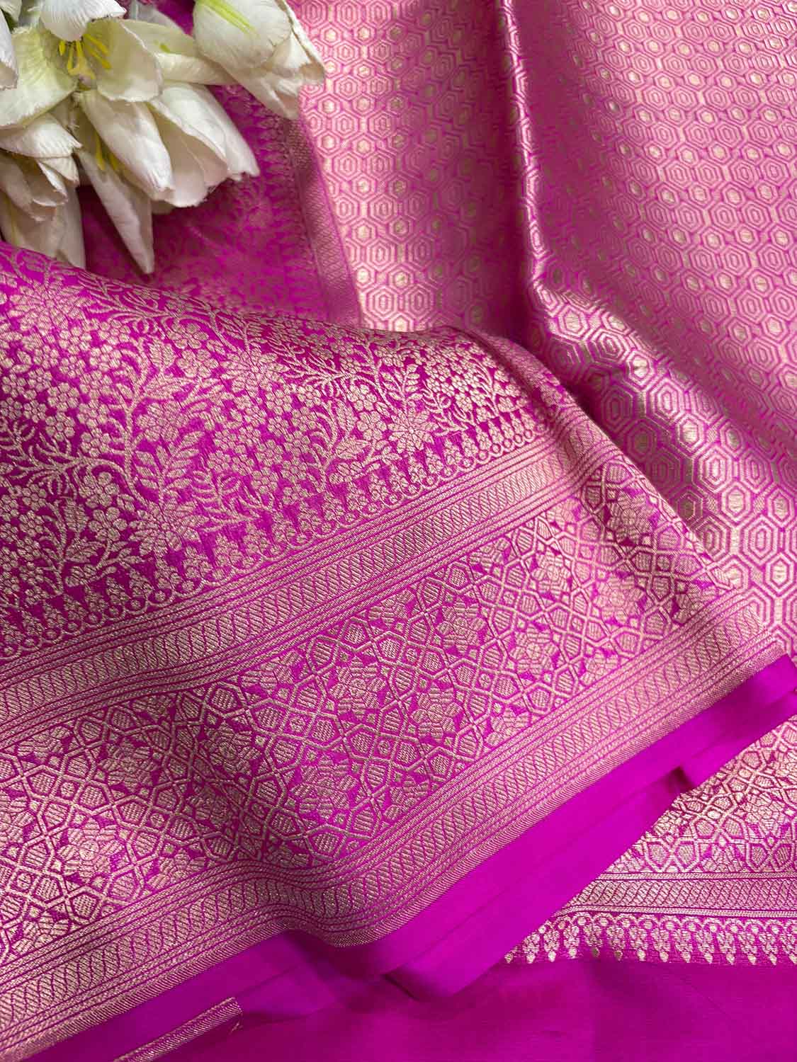 Pink Handloom Banarasi Pure Katan Silk Flower Design Saree - Luxurion World