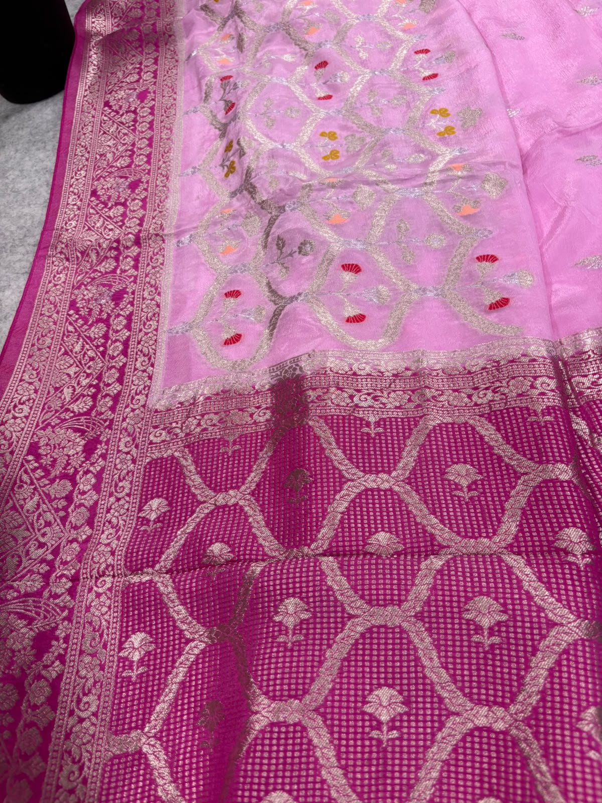 Pink Banarasi Crepe Silk Saree Flower Design