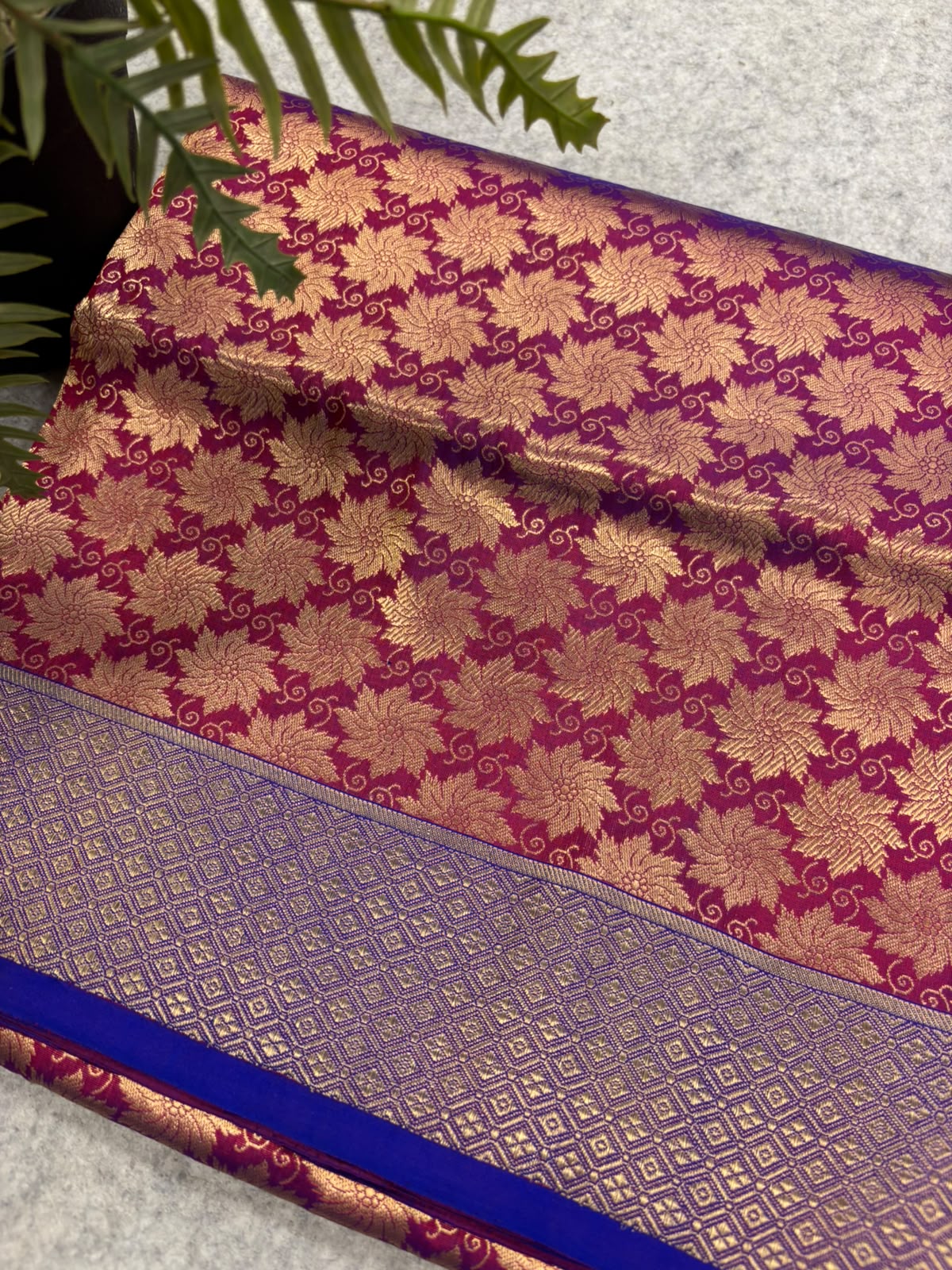 Purple Handloom Banarasi Pure Katan Silk Brocade Flower Design Saree