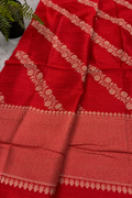 Red Banarasi Raw Silk Saree Flower Design Handloom India