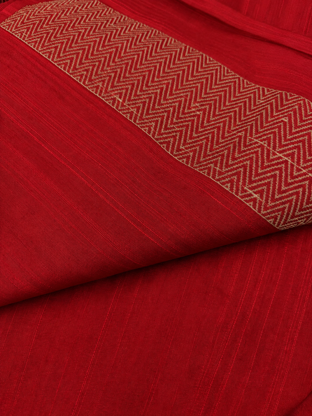 Red Banarasi Raw Silk Saree Flower Design Handloom India