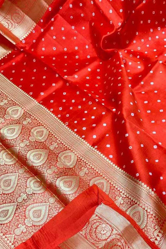 Exquisite Red Banarasi Silk Bandhani Saree - Luxurion World