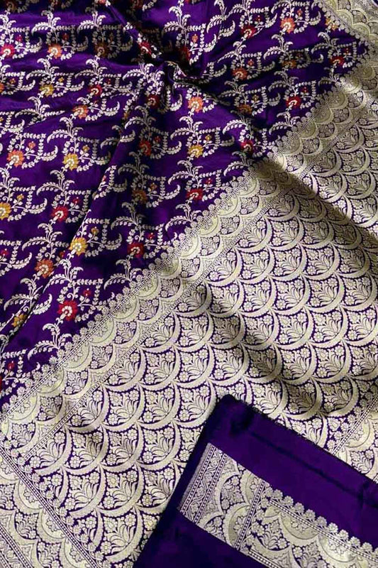 Exquisite Purple Handloom Banarasi Silk Saree