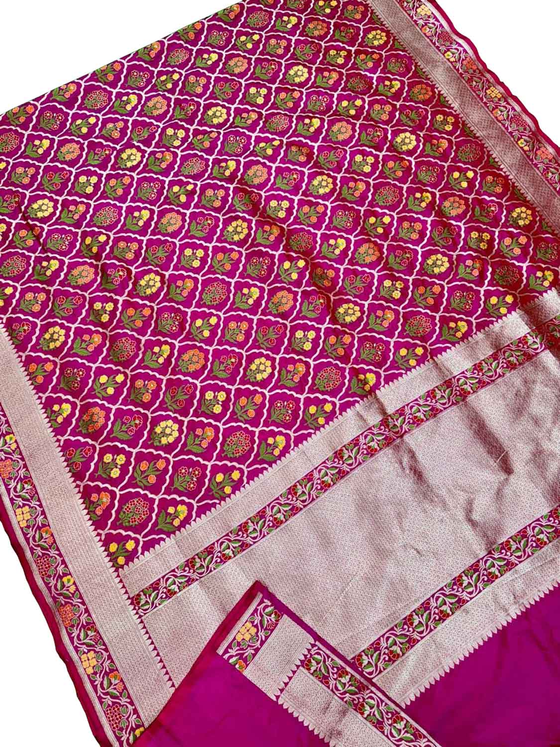 Exquisite Pink Handloom Banarasi Katan Silk Saree - Luxurion World
