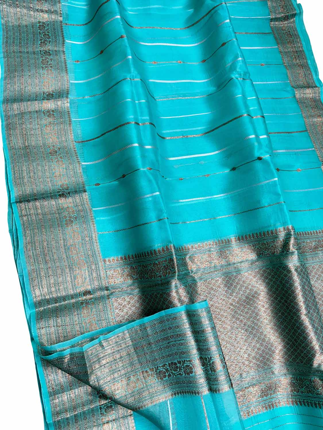 Elegant Blue Banarasi Handloom Silk Saree - Luxurion World