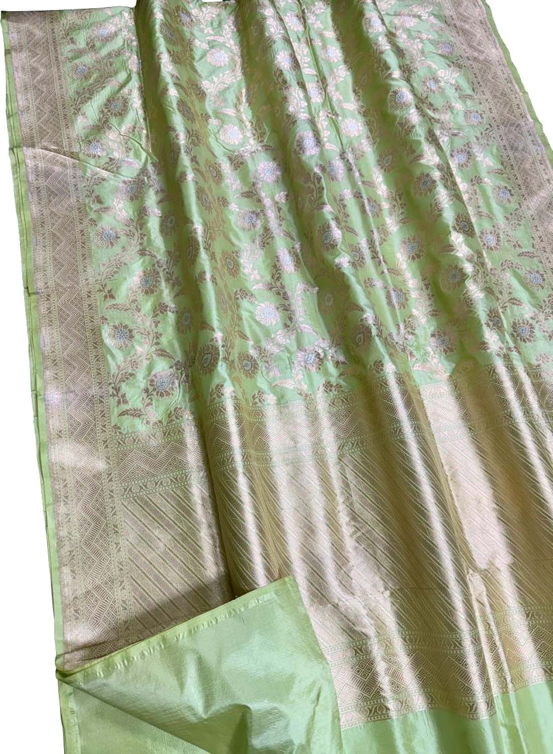 Exquisite Green Banarasi Pure Katan Silk Saree - Luxurion World