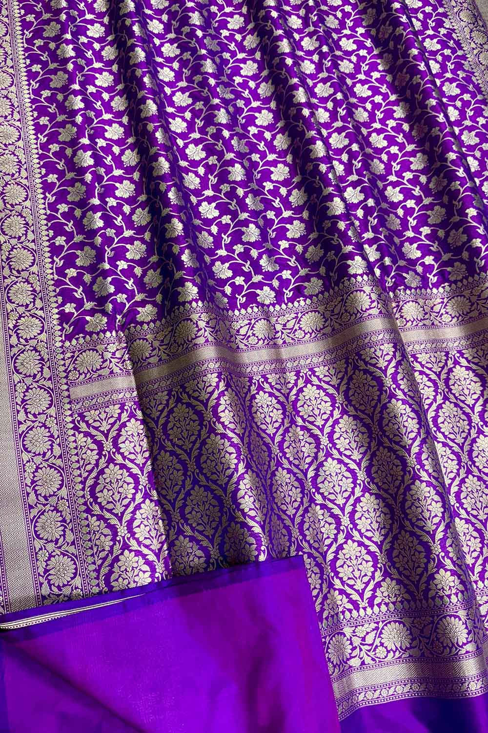 Exquisite Purple Handloom Banarasi Pure Katan Silk Saree - Luxurion World