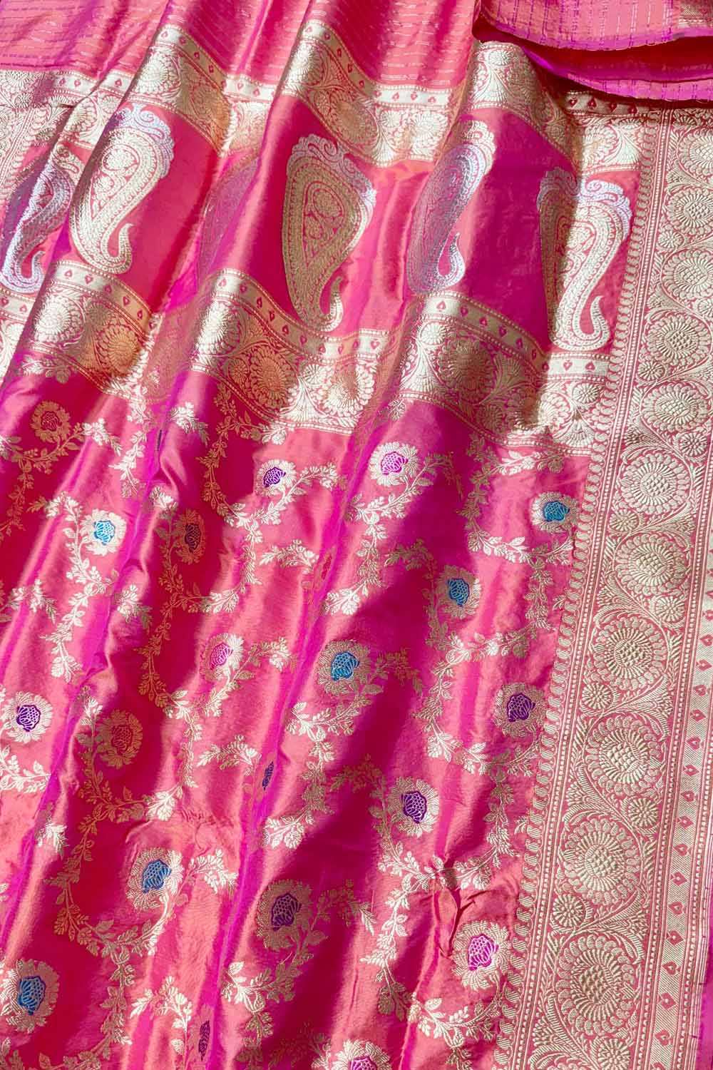 Exquisite Pink Banarasi Katan Silk Meenakari Saree - Luxurion World