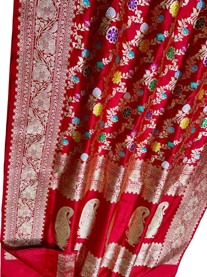 Elegant Red Banarasi Silk Meenakari Saree - Luxurion World