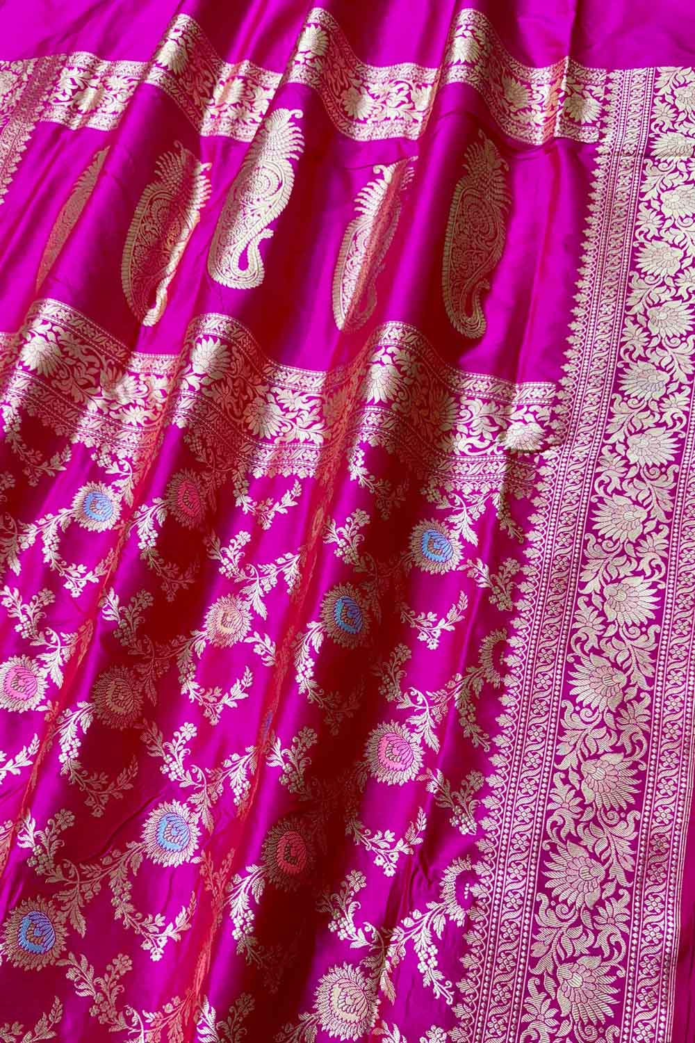 Exquisite Pink Banarasi Silk Meenakari Saree - Luxurion World