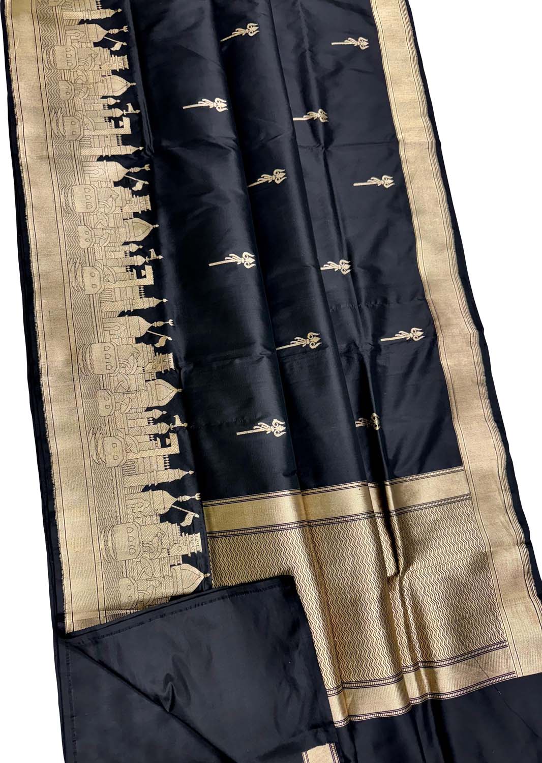 Elegant Black Banarasi Handloom Pure Katan Silk Ghat Design Saree - Luxurion World