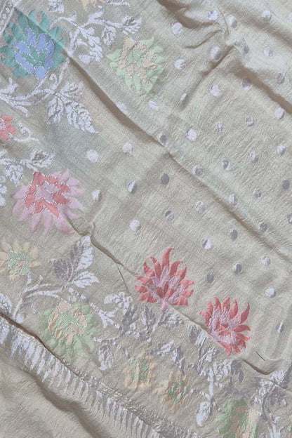 Exquisite Dyeable Banarasi Handloom Pure Tussar Georgette Meenakari Saree - Luxurion World