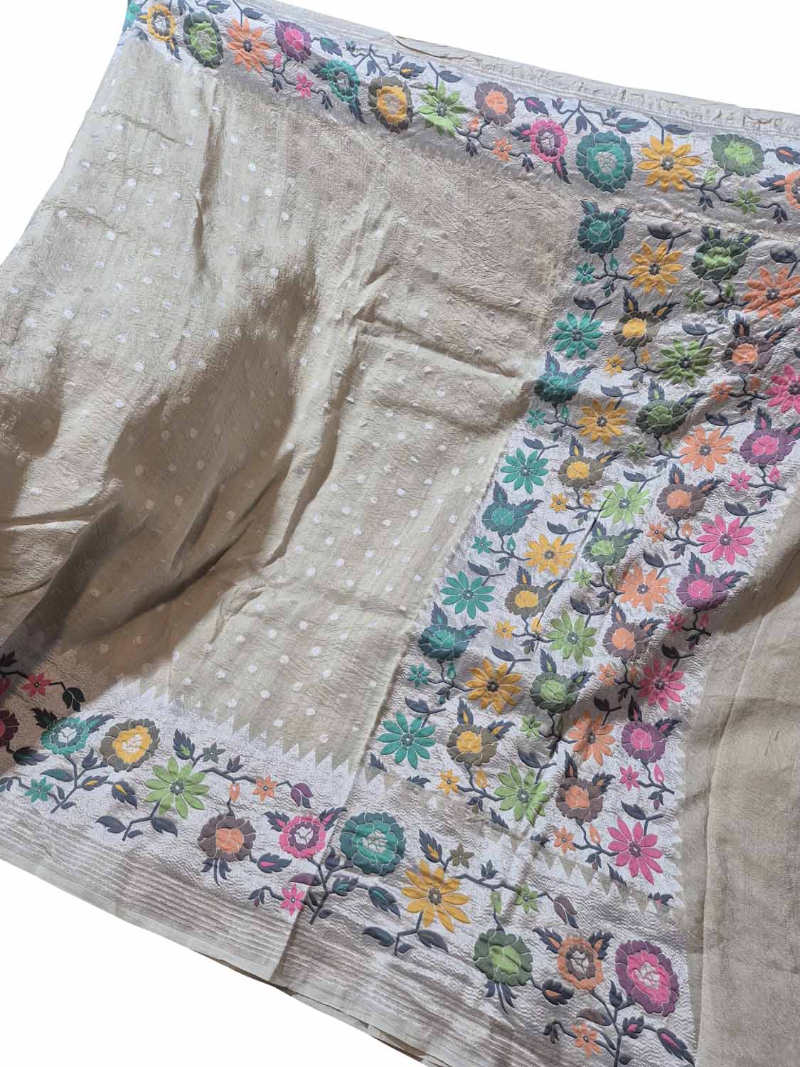 Exquisite Dyeable Banarasi Handloom Pure Tussar Georgette Meenakari Saree - Luxurion World