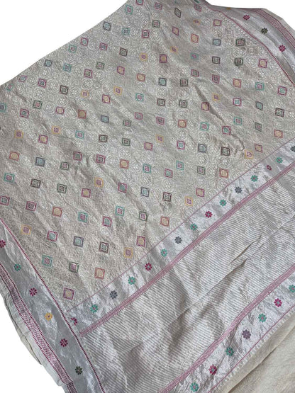 Exquisite Dyeable Banarasi Handloom Pure Tussar Georgette Meenakari Saree - Luxurion World