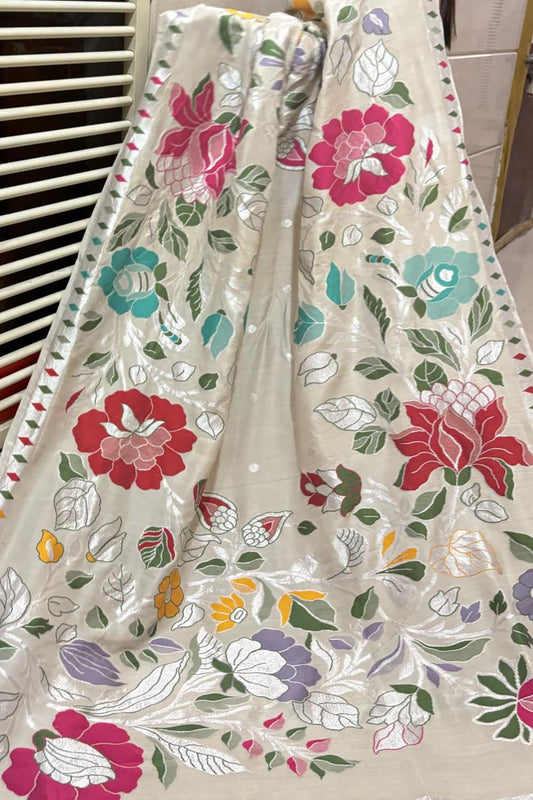 Exquisite Dyeable Banarasi Handloom Pure Tussar Georgette Meenakari Saree - Luxurion World