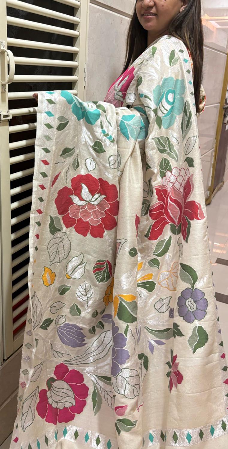 Exquisite Dyeable Banarasi Handloom Pure Tussar Georgette Meenakari Saree - Luxurion World