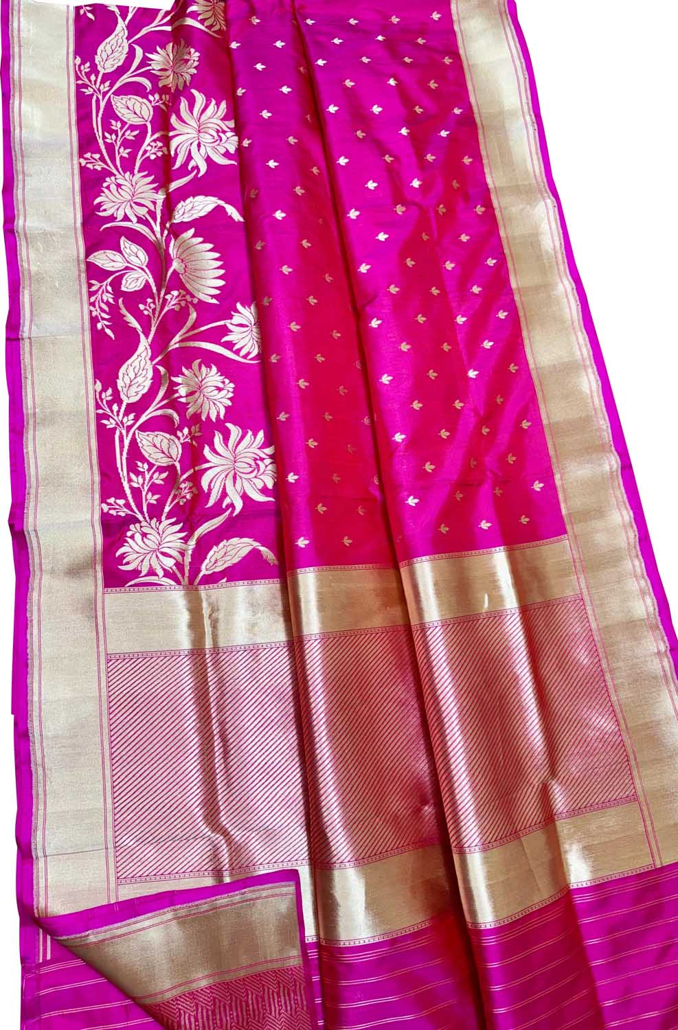 Exquisite Pink Banarasi Handloom Pure Katan Silk Flower Design Saree - Luxurion World