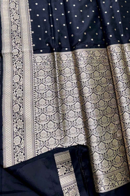 Exquisite Black Banarasi Handloom Pure Katan Silk Small Booti Design Saree - Luxurion World