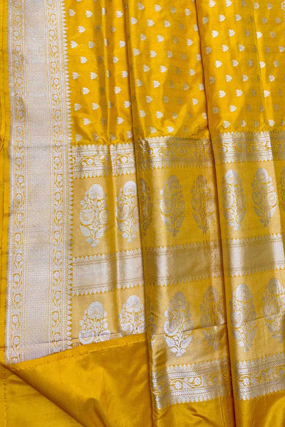 Yellow Banarasi Handloom Pure Katan Silk Flower Design Saree - Luxurion World