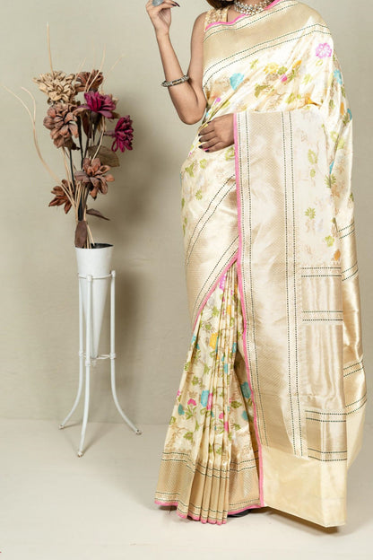 Elegant Pastel Banarasi Handloom Meenakari Pure Katan Silk Jangla Kadwa Weaved Saree - Luxurion World