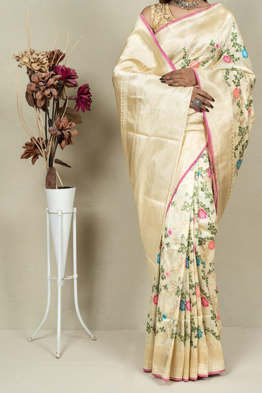 Elegant Pastel Banarasi Handloom Meenakari Pure Katan Silk Jangla Kadwa Weaved Saree - Luxurion World