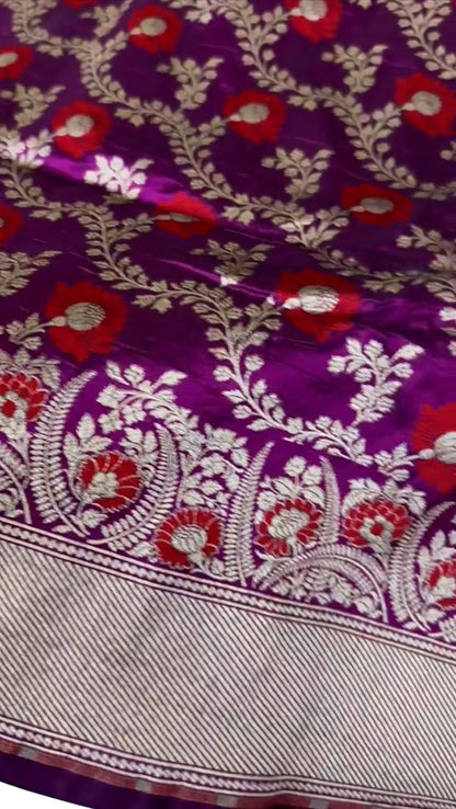 Elegant Purple Banarasi Handloom Meenakari Pure Katan Silk Weaved Jaal Work Saree - Luxurion World