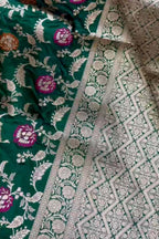 Exquisite Green Banarasi Handloom Meenakari Pure Katan Silk Weaved Jaal Work Saree - Luxurion World