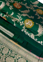 Exquisite Green Banarasi Handloom Meenakari Pure Katan Silk Weaved Jaal Work Saree - Luxurion World