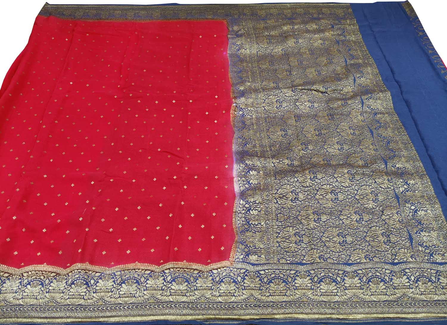 Elegant Red Banarasi Crepe Silk Saree - Luxurion World