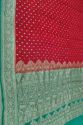 Exquisite Red Banarasi Crepe Silk Saree - Handloom Beauty - Luxurion World