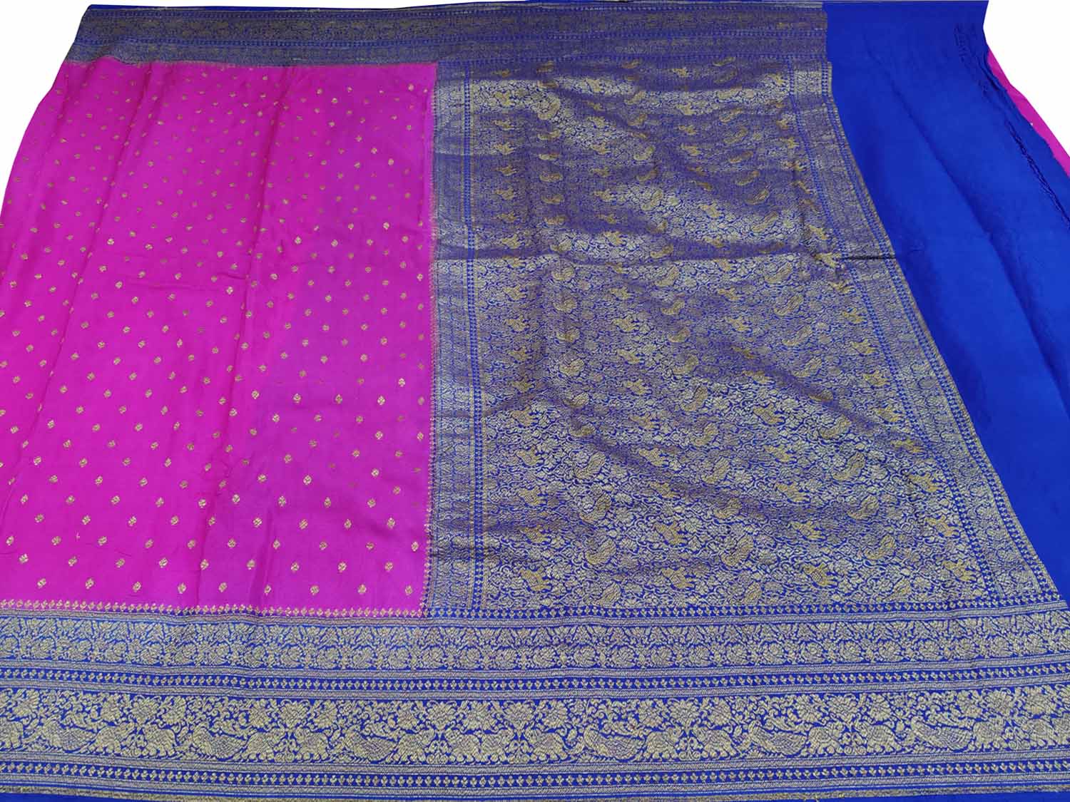Elegant Pink Banarasi Crepe Silk Saree - Luxurion World