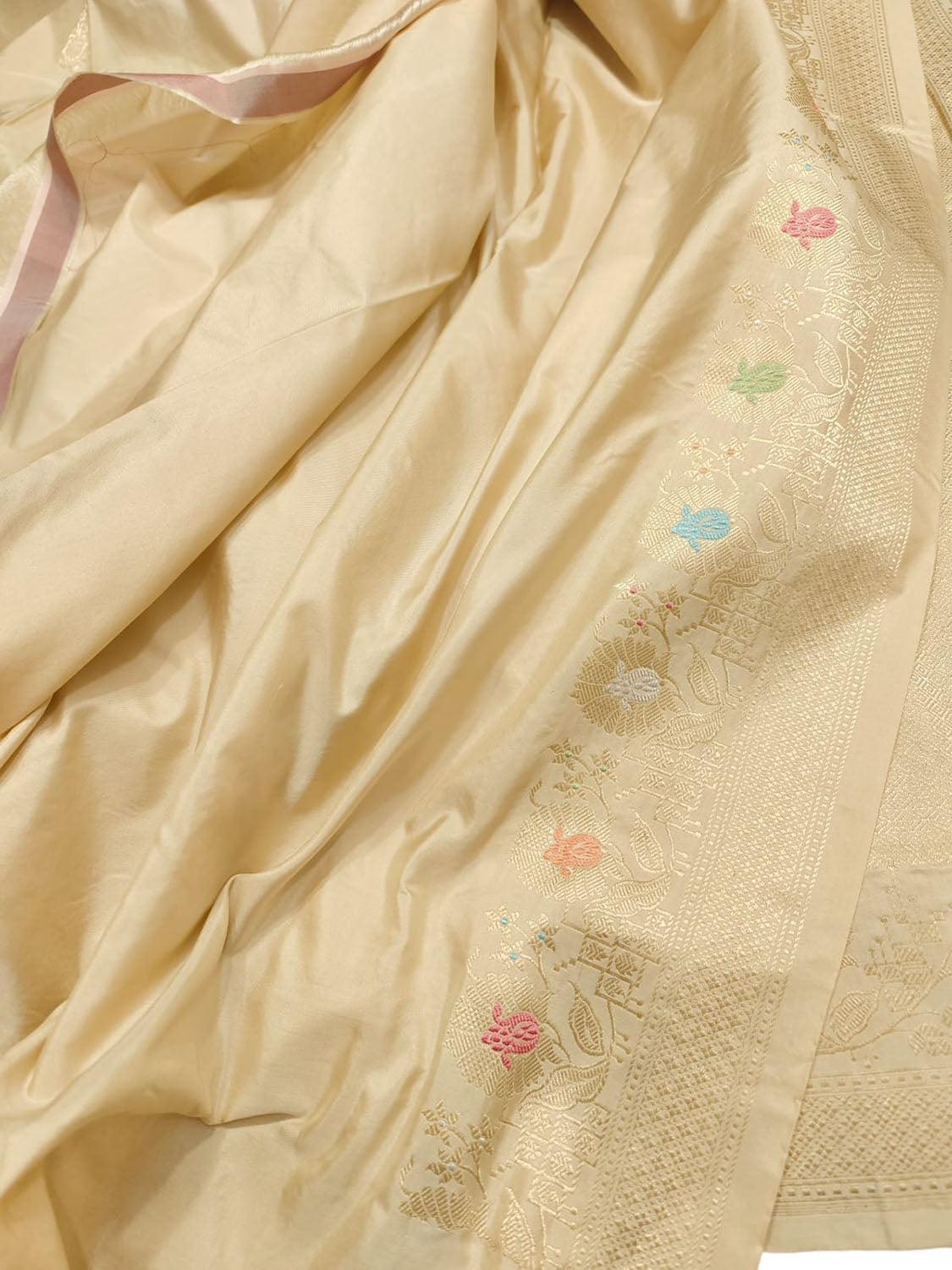 Pastel Banarasi Handloom Pure Katan Silk Kadwa Meenakari Saree - Luxurion World