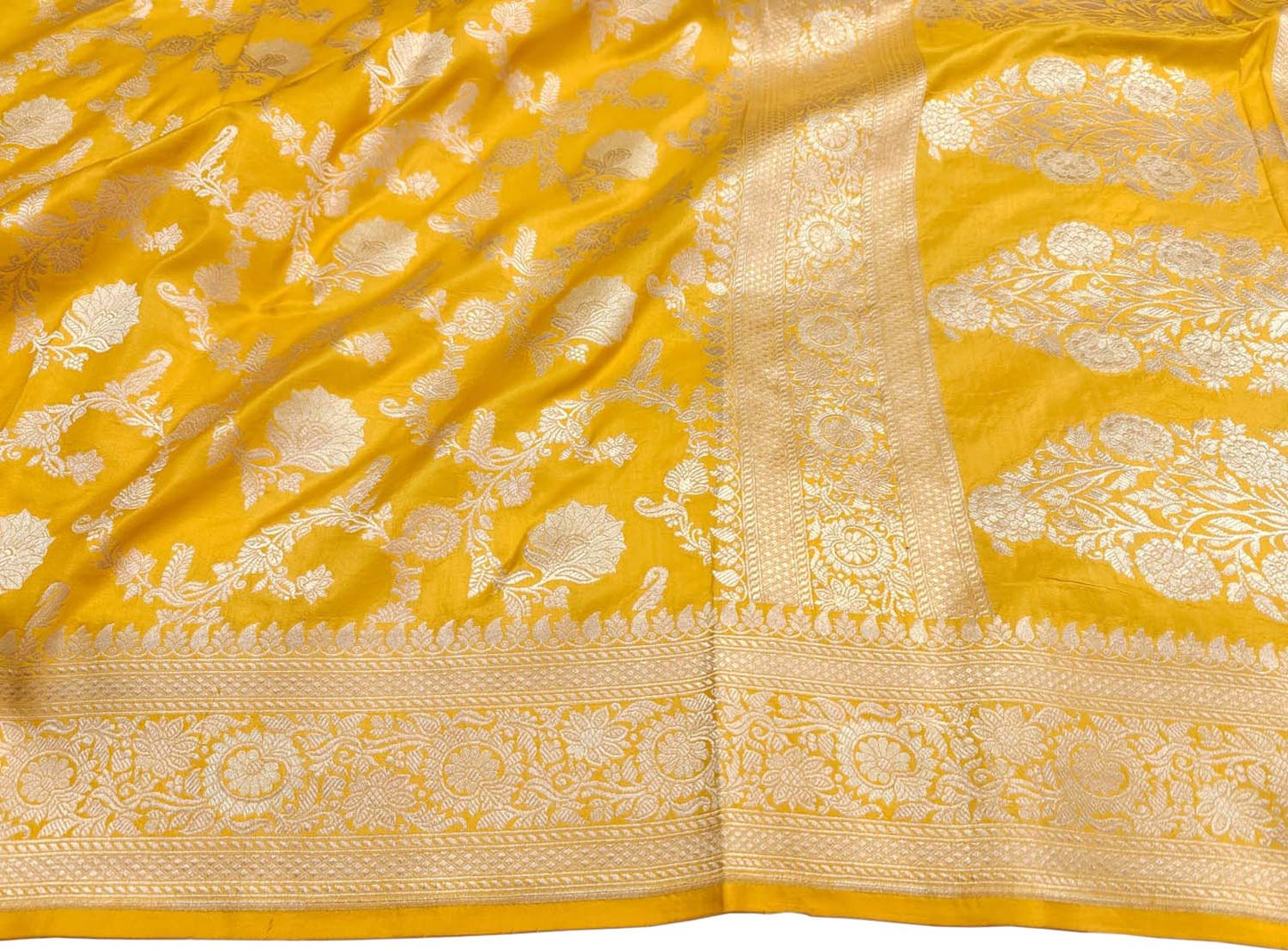 Yellow Banarasi Handloom Pure Katan Silk Saree - Luxurion World