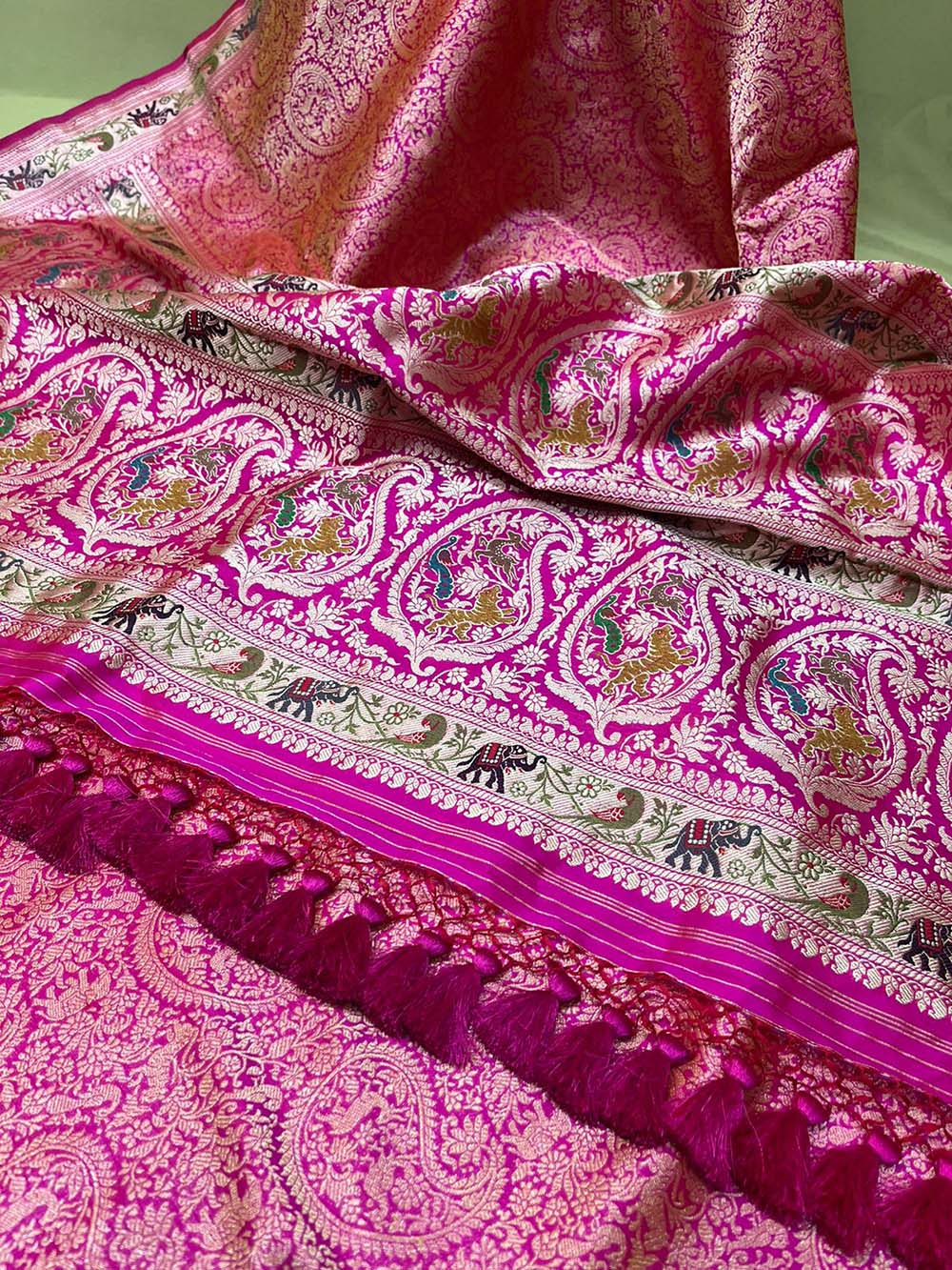 Pink Banarasi Handloom Pure Katan Silk Shikargah Design Saree - Luxurion World