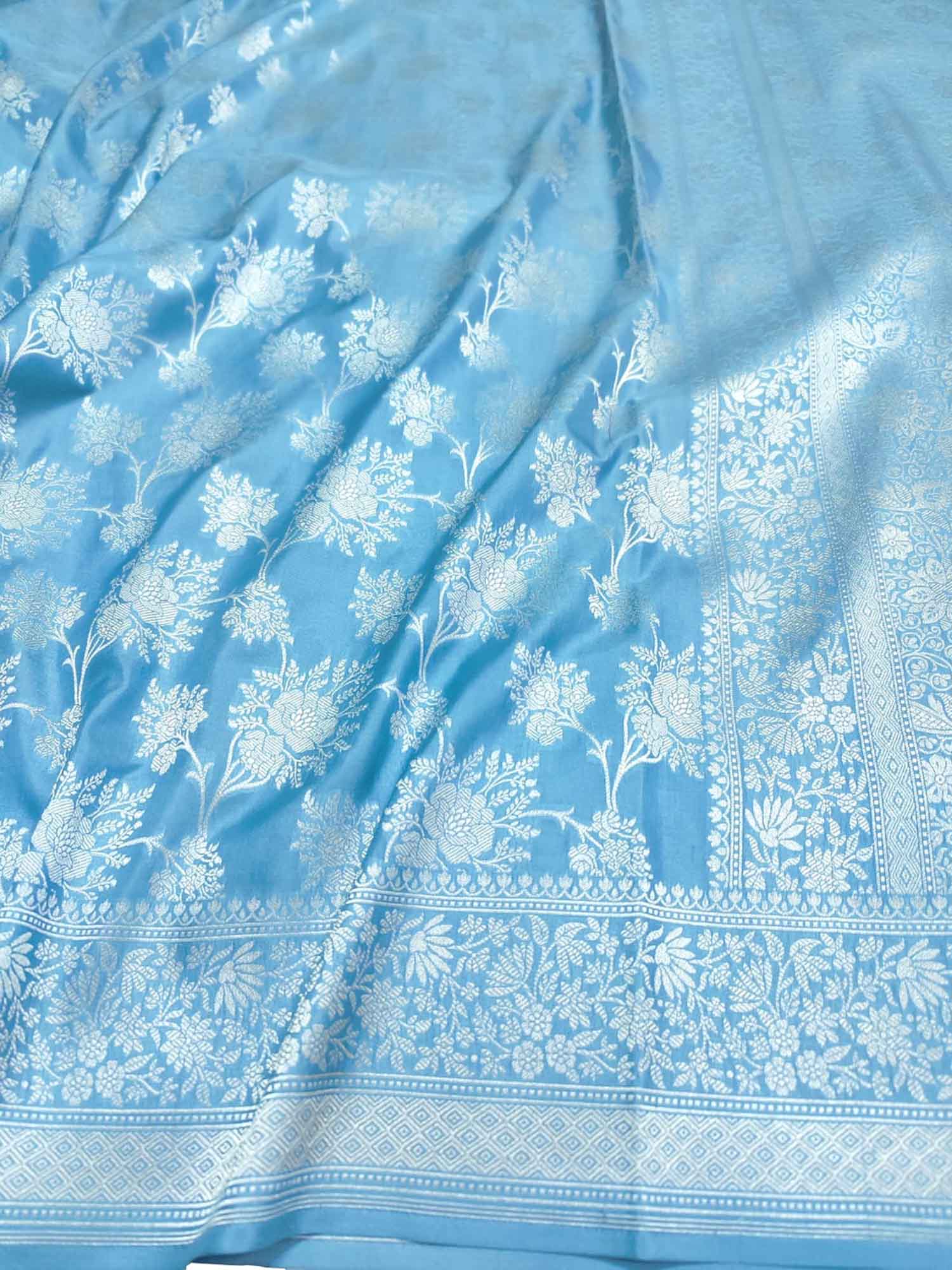 Elegant Blue Banarasi Silk Saree with Silver Zari - Luxurion World