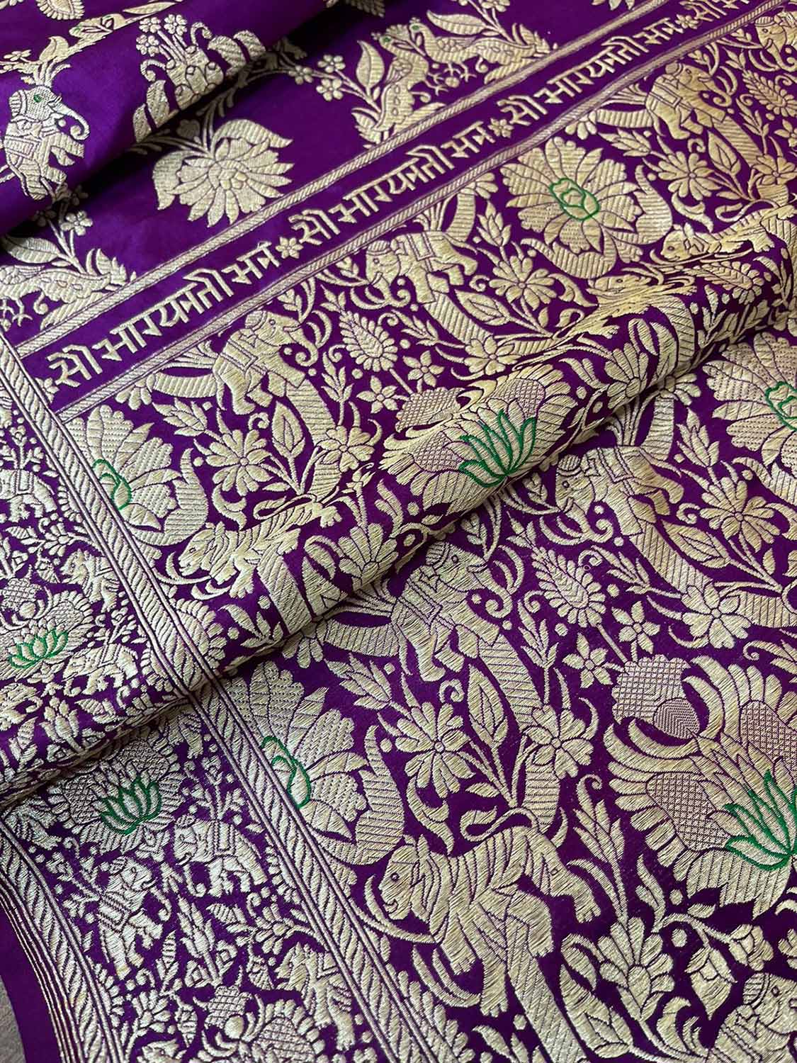 Elegant Purple Banarasi Pure Katan Silk Kadwa Jangla Saubhagyavati Bhava Saree - Luxurion World