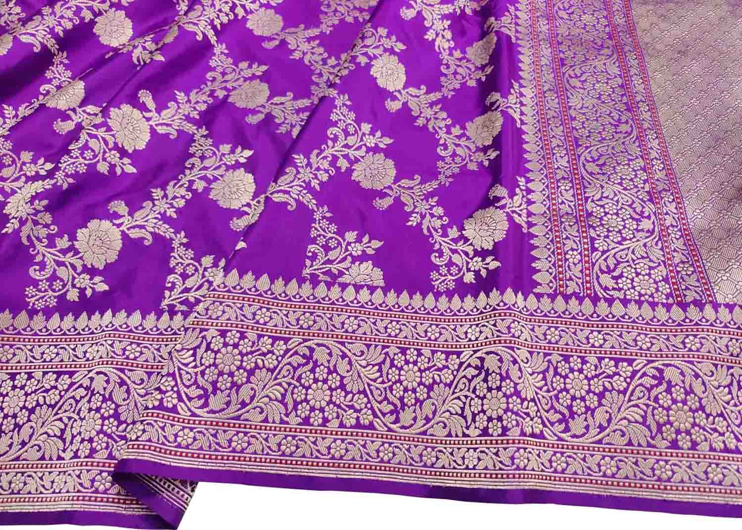 Elegant Purple Banarasi Handloom Pure Katan Silk Kadwa Jangla Saree - Luxurion World