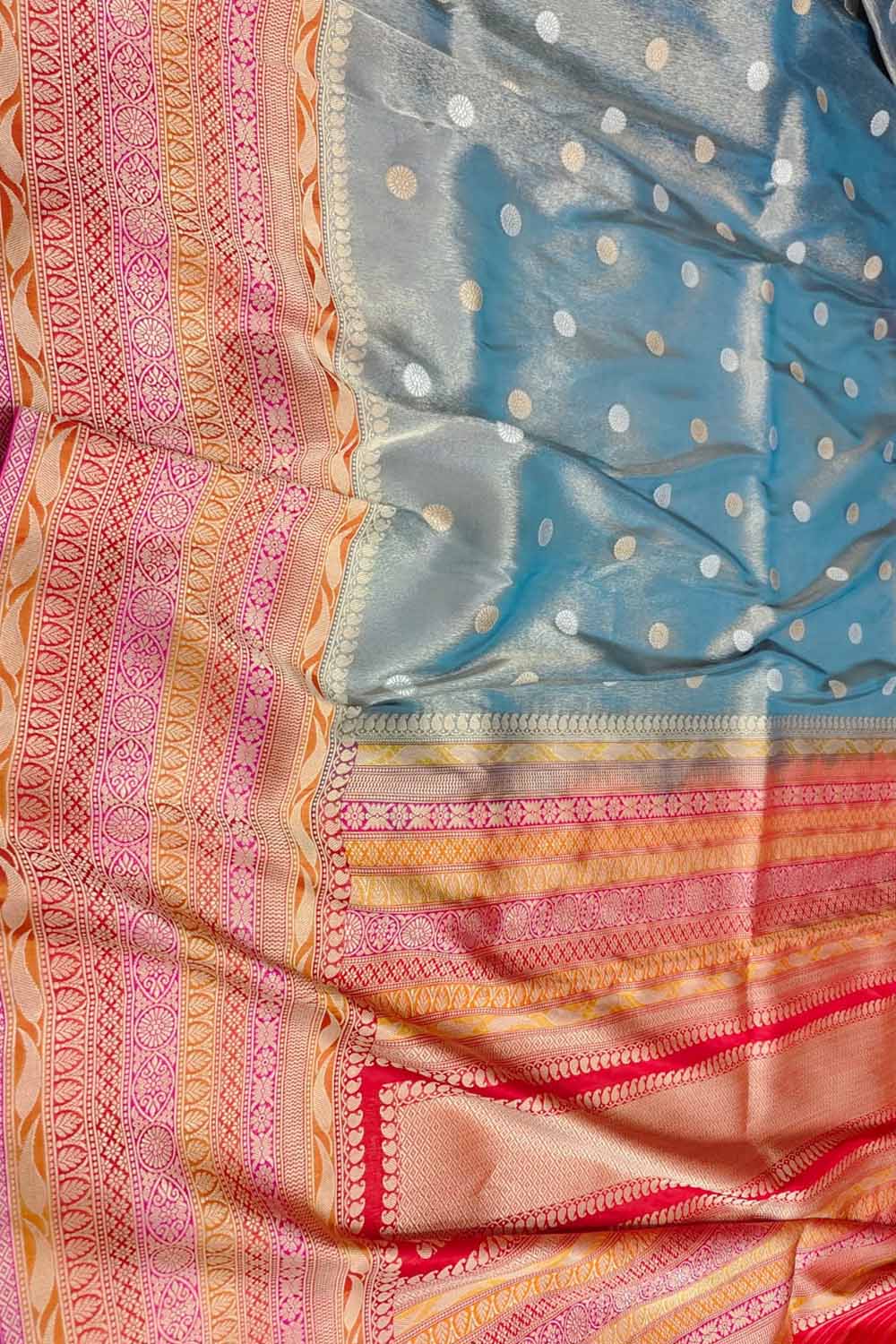 Exquisite  Blue Banarasi Handloom Pure Tissue Silk Saree with Katan Silk Border - Luxurion World