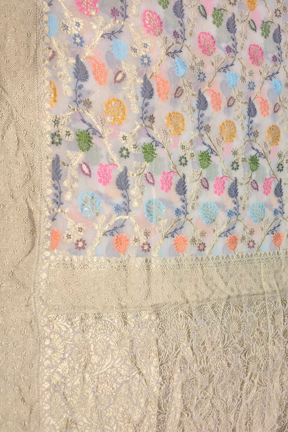 Exquisite Dyeable Banarasi Handloom Pure Georgette Silk Flower Design Meenakari Saree - Luxurion World