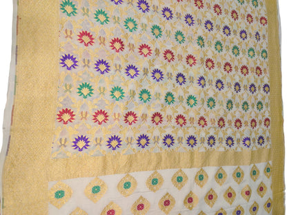 Exquisite Dyeable Banarasi Handloom Pure Georgette Silk Meenakari Saree - Luxurion World